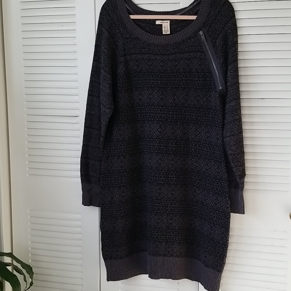 DKNY gray & black sweater dress